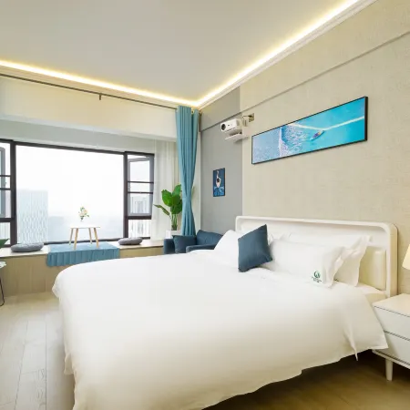 My House Apartment (Chengdu Station Zoo Branch)