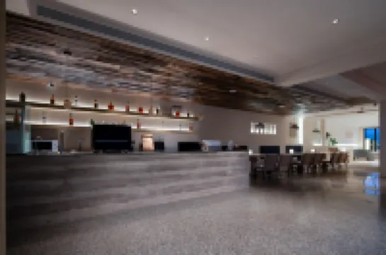 โรงแรมริมทะเลสาบชิงเฉิน ซานเช่ ทะเลสาบลู่กู