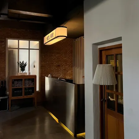 Hotel Noir Отели рядом с достопримечательностью «Мон Ном Сод»