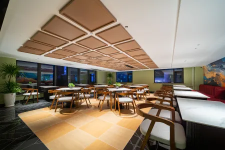 Miko Oriental Hotel Отели рядом с достопримечательностью «Liu Garden»