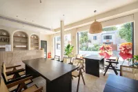 潿洲島山與海墅海景度假民宿（滴水丹屏店）