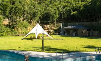 Anji Qixia Mountain Homestay