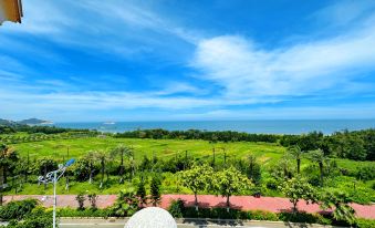 Meizhou Island East Coast Yayuan Homestay