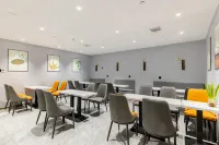 Homeinn Superior Cloud Hotel (Anqing Huaining County Wanhe Road Gaobin Building) - فطور