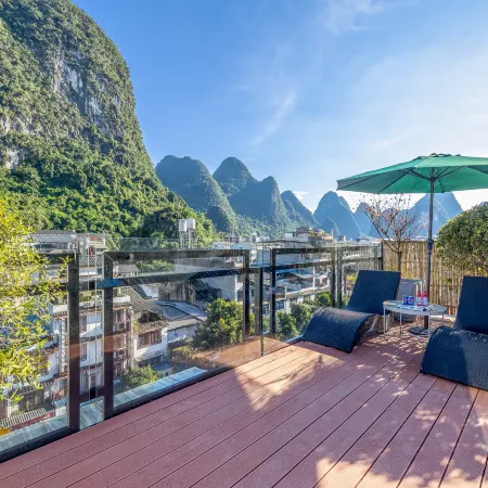 Shushe Hotel (Yangshuo Yitian West Street)