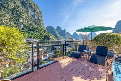 Shushe Hotel (Yangshuo Yitian West Street)