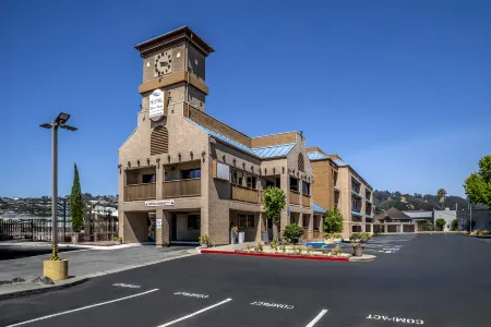 Hotel Mira Vista Отели рядом с достопримечательностью «Риджинал Паркс Ботаник Гарден»