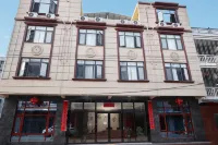 Zhangzhou Zhongyuan Homestay (Baimajing High-speed Railway Station)