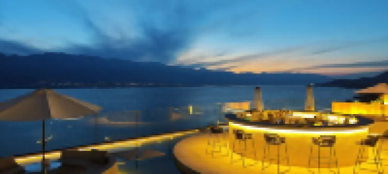 Shiyu | HolidayVilla Designer Luxury Seaview Resort Hotel (Dali Erhai)