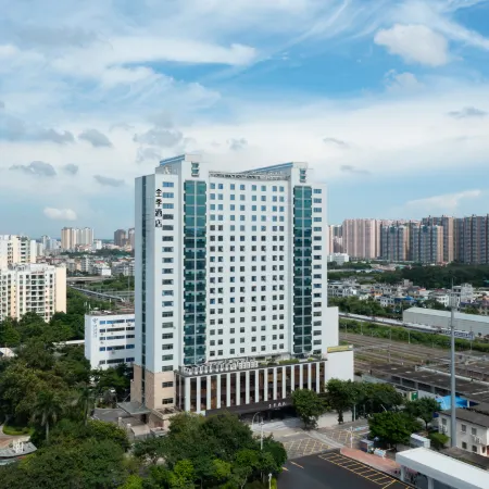 JI Hotel (Beihai Railway Station Square Store) Отели рядом со станцией Beihai Railway Station