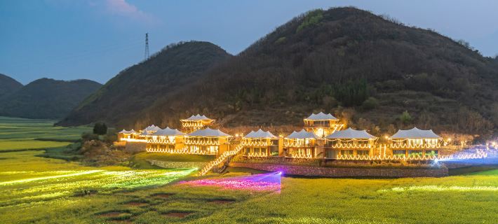 Fengcong Luxury Tent Homestay 뤄핑 호텔