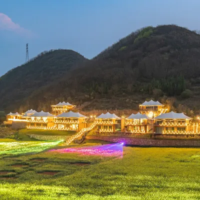 Fengcong Luxury Tent Homestay Hotels near Jinjiling