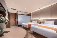 Moon Lake Hotel