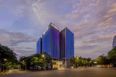 Andaman Star Hotel (Liuzhou Yaowu Ancient Town Wanda Store) Hoteller i Chengzhong District