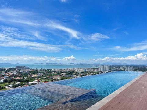 Pattaya North Station Resort Apartment