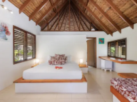 Breakas Beach Resort Hotels in Efate
