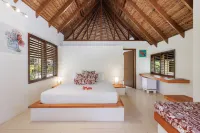 บรีคัสบีชรีสอร์ท - ผู้ใหญ่เท่านั้น โรงแรมใน