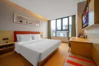 Orange Hotel Các khách sạn gần Shangrao Normal University (West to Xinzhou Maojialing Choukou Community Health Service Station)