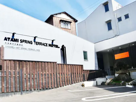 ATAMI SPRING TERRACE HOTEL Отели рядом с достопримечательностью «ACAO FOREST»