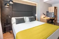 Catalonia Giralda Hotels in Metropolitan Area of Seville