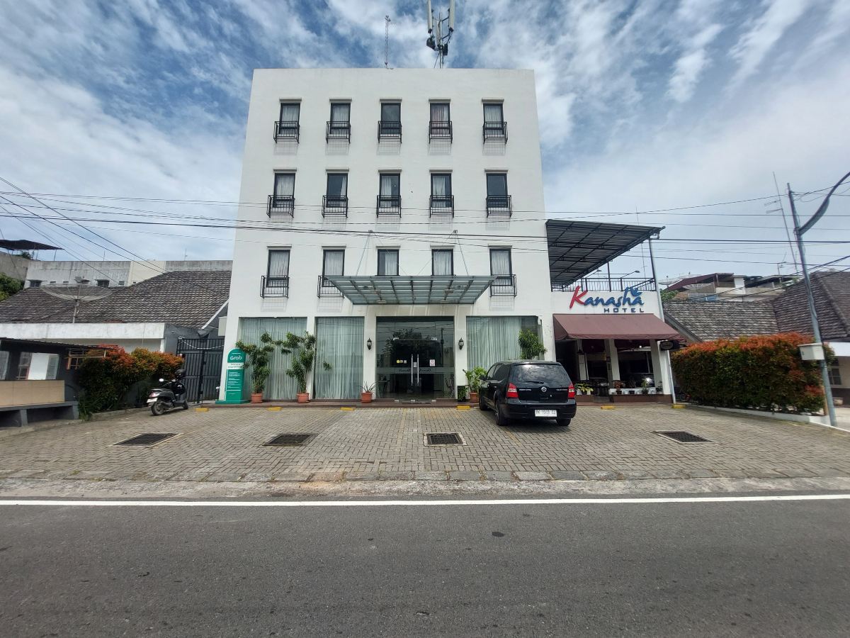Kanasha Islami Hotels in Medan