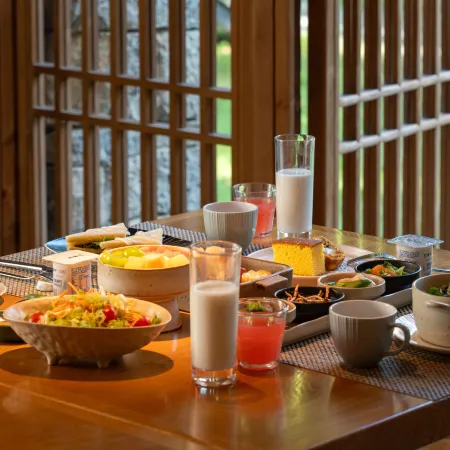 Jianglu Village Dawn Resort