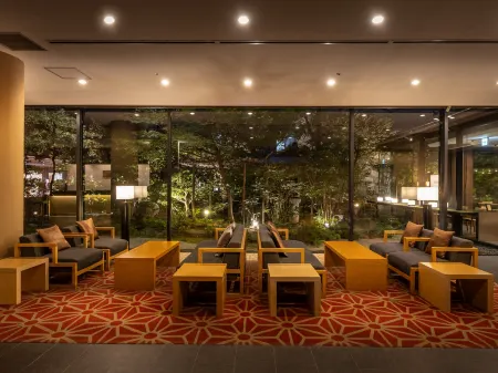 LOISIR HOTEL CLASSIC GARDEN KYOTO SANJO Отели рядом с достопримечательностью «Університет Кіото»