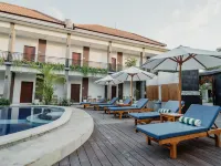 You Suite Seminyak Hotels near Dewi Sri