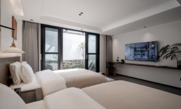 Jinyu B&B (Dali Ancient City March Street)