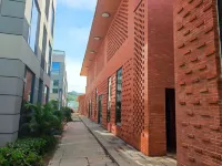 Zijin Pottery Art Hotel Hotels in Ledong