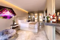 Ushuaïa Ibiza Beach Hotel - Adults Only - Club Entrance Included Отели в г. 