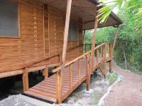Eskapo Verde Resort Hotels in Badian