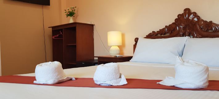Queenslander Hotel and Restaurant Hotels in Pangasinan