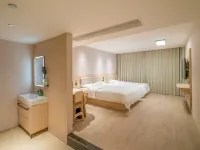 Hi Inn (Yichang CBD Guomao Shopping Center) - 2성급