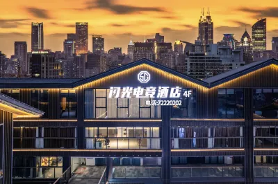 Flash Gaming Hotel Hotel in zona Huangqi Port
