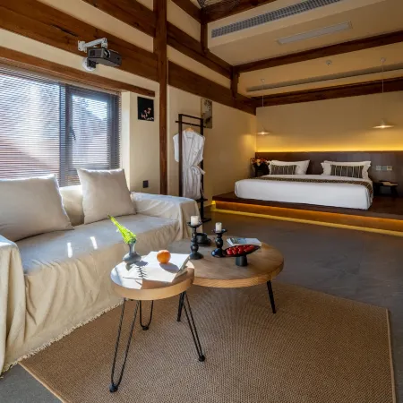 Shaxi Grain Guesthouse