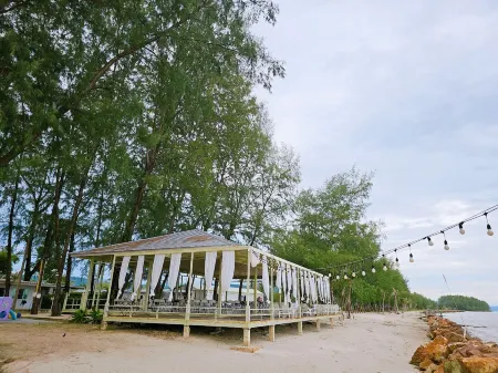 Suvarn Gleaw Thong Resort