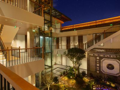 YunLin Hotel
