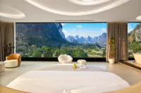 Yangshuo Half Moon Bay Hotel (Yulong River Scenic Area Branch) Отели рядом с достопримечательностью «Золотая вода»