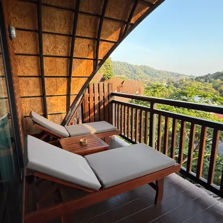 Phumala Lanta Seaview Resort