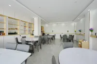 馬卡魯富氧飯店