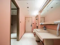 HanTing Hotel (Mianyang Tieniu Square Yuewang Tower) - 3성급