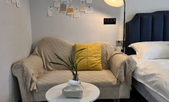 Yezi Homestay (Sanfang Qixiang Nanmendou Subway Station)