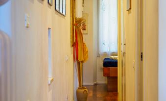 The Dream of Annetta Luxury Apartment