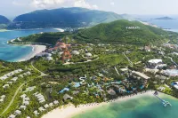Nha Trang Marriott Resort & Spa, Hon Tre Island - Water Park