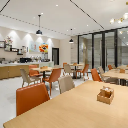 City Comfort Inn