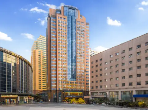 MEHOOD LESTIE Hotel (Qingdao Vientiane City, May Fourth Square)