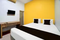 Hotel C-12 Residebce 6 Hour Stay