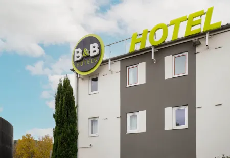 B&B Hôtel Aix-en-Provence Pont de l'Arc Отели рядом с достопримечательностью «Фонтан Ротонда»