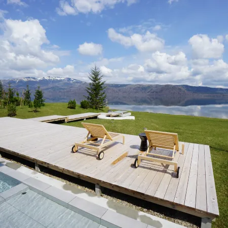 Sansui Lakeside Villa
